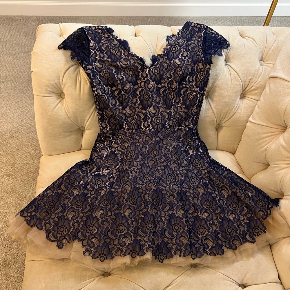 Nha Khanh Lace Cocktail Dress - Picture 3 of 7